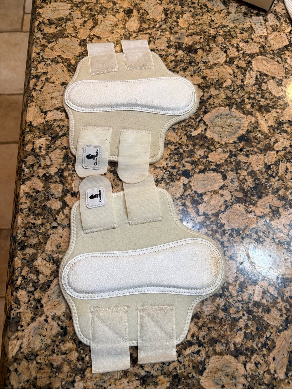 Classic Equine brand white splint leg wraps padded Horse size M